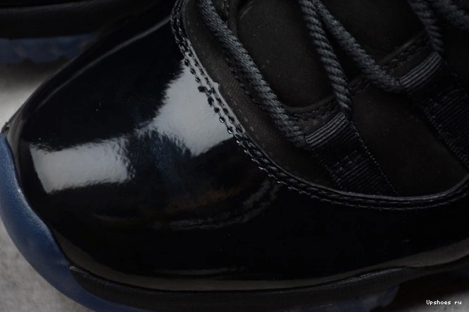 Cap and 378037-005 Gown  11 Jordan Retro 0915